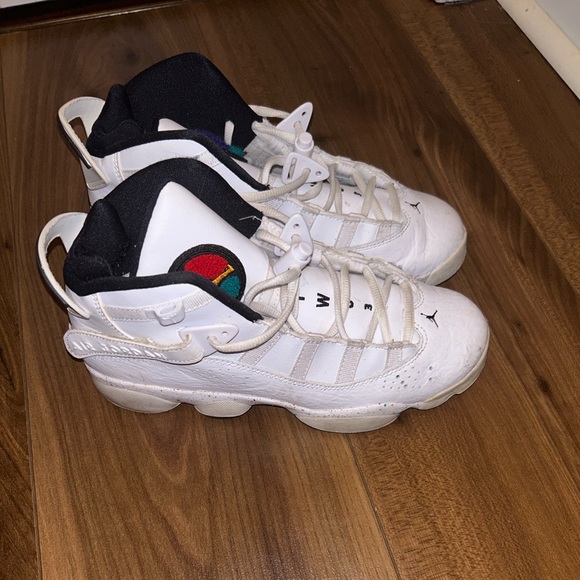 Jordan sneakers - Picture 3 of 6